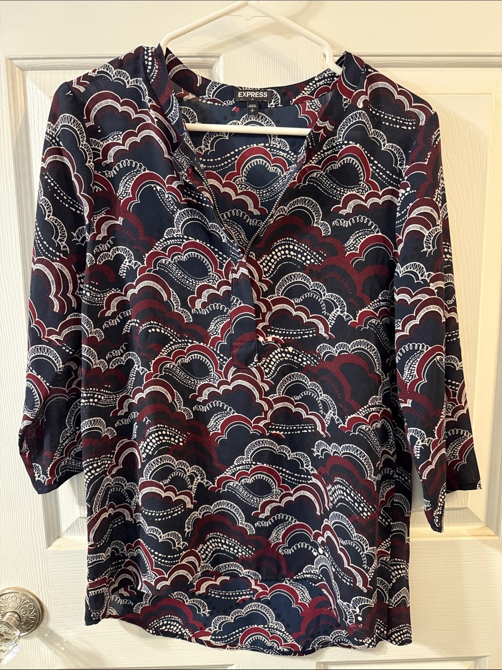 Express Women’s Navy and Burgundy Patterned Top